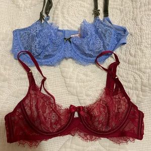 Victoria’s Secret 32B Lace Demi Bra Set